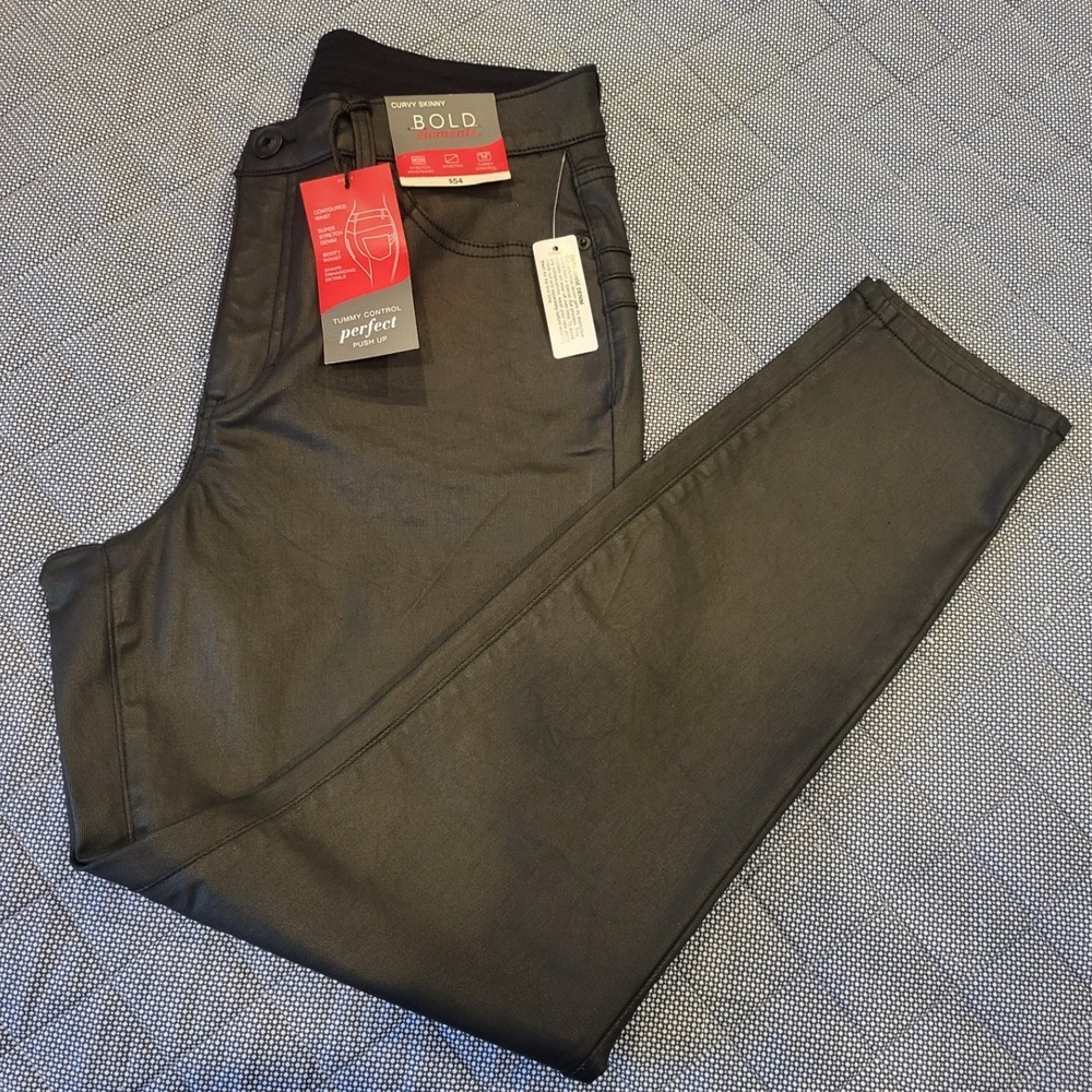 BOLD Elements Curvy Skinny Black Faux Leather Pants Tummy Control 011Size 14